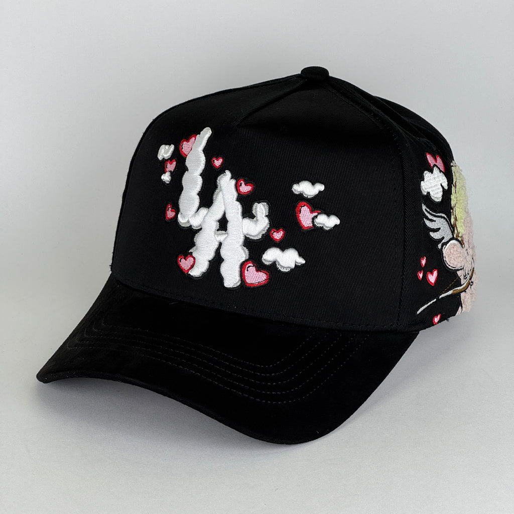 31 HATS CLOUD LOVE